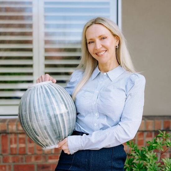 Dr. Manchester, Hover