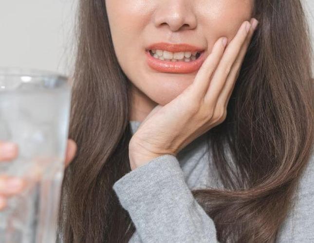 Sensitive Teeth Relief: Top Treatments and Home Remedies Recommended by Dentists