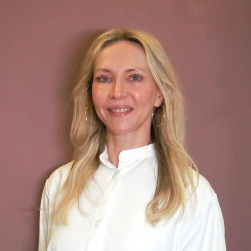 Dr Elizabeth Manchester